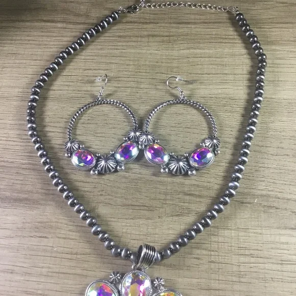 Multicolored Squash Blossom Silver and Pink Jewelry Necklace Earrings Set - Picture 3 of 7